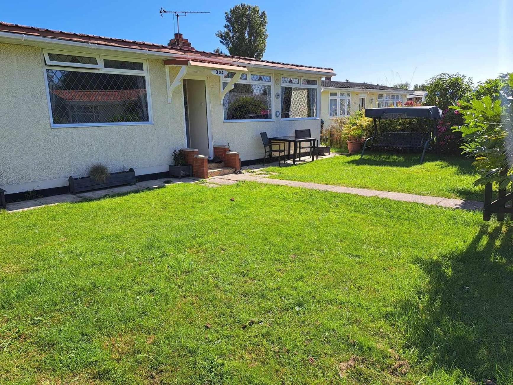 Beach & Tonic Beachside Chalet Humberston Exterior foto
